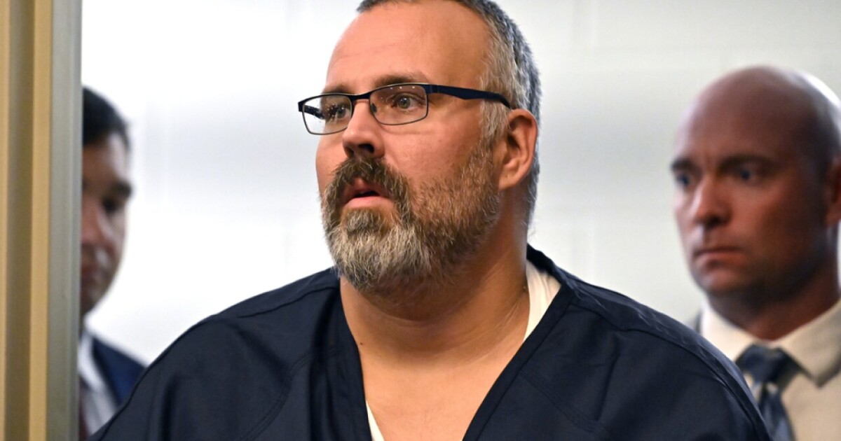 Motion to dismiss indictment filed for former Kentucky sheriff accused of killing judge