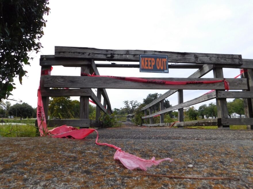 Dilapidated infrastructure like the pier in Haffye Hays Park reflect a town that has passed its prime. (Emma Witmer/WUFT News)