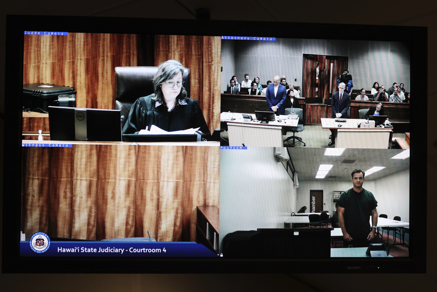 Doctor accused of trying to kill his wife on Oʻahu hiking trail pleads ...