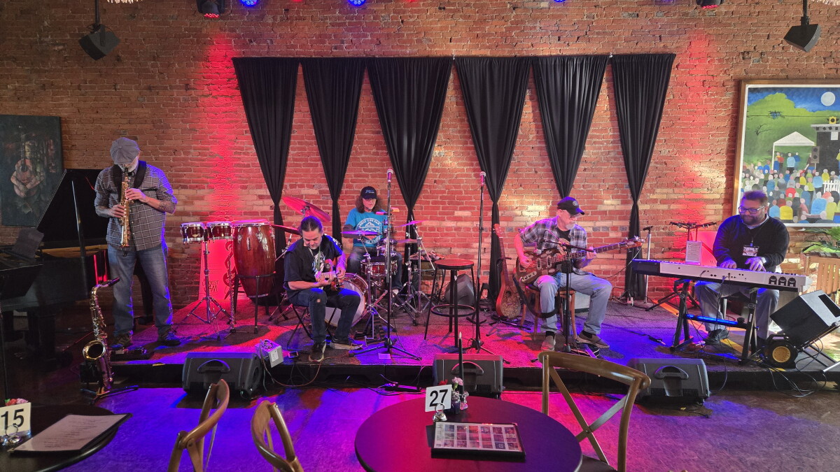 Mid-Michigan musicians complete 60-hour-long jam session, breaking world record