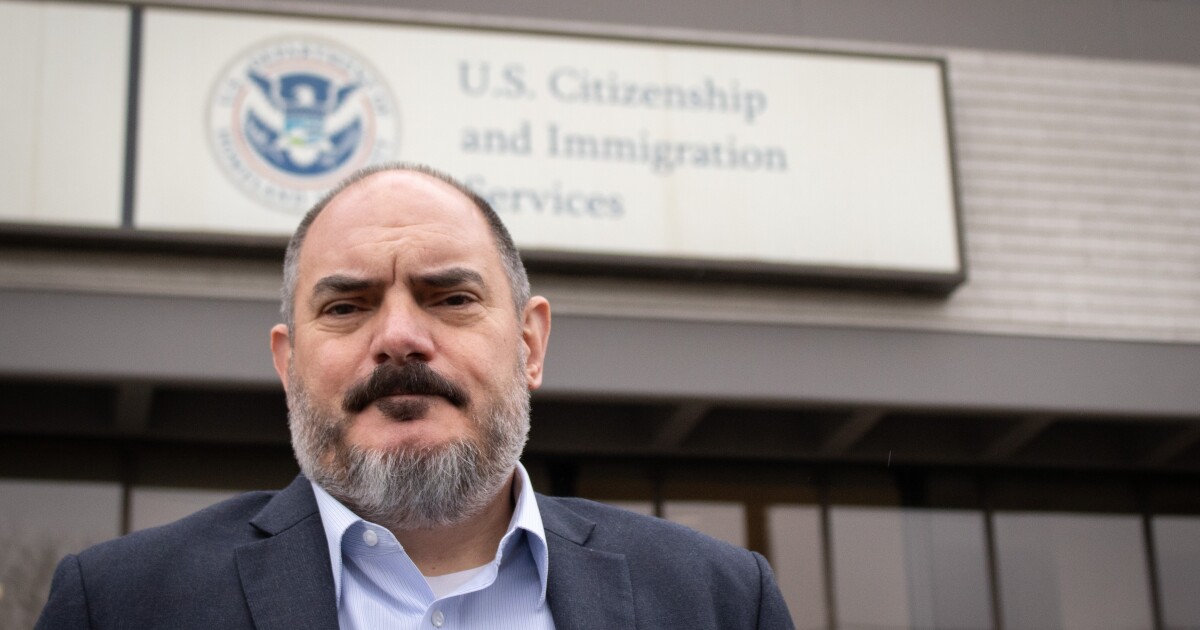 Arresta ICE a un hombre durante su entrevista para la tarjeta verde en Salt Lake City