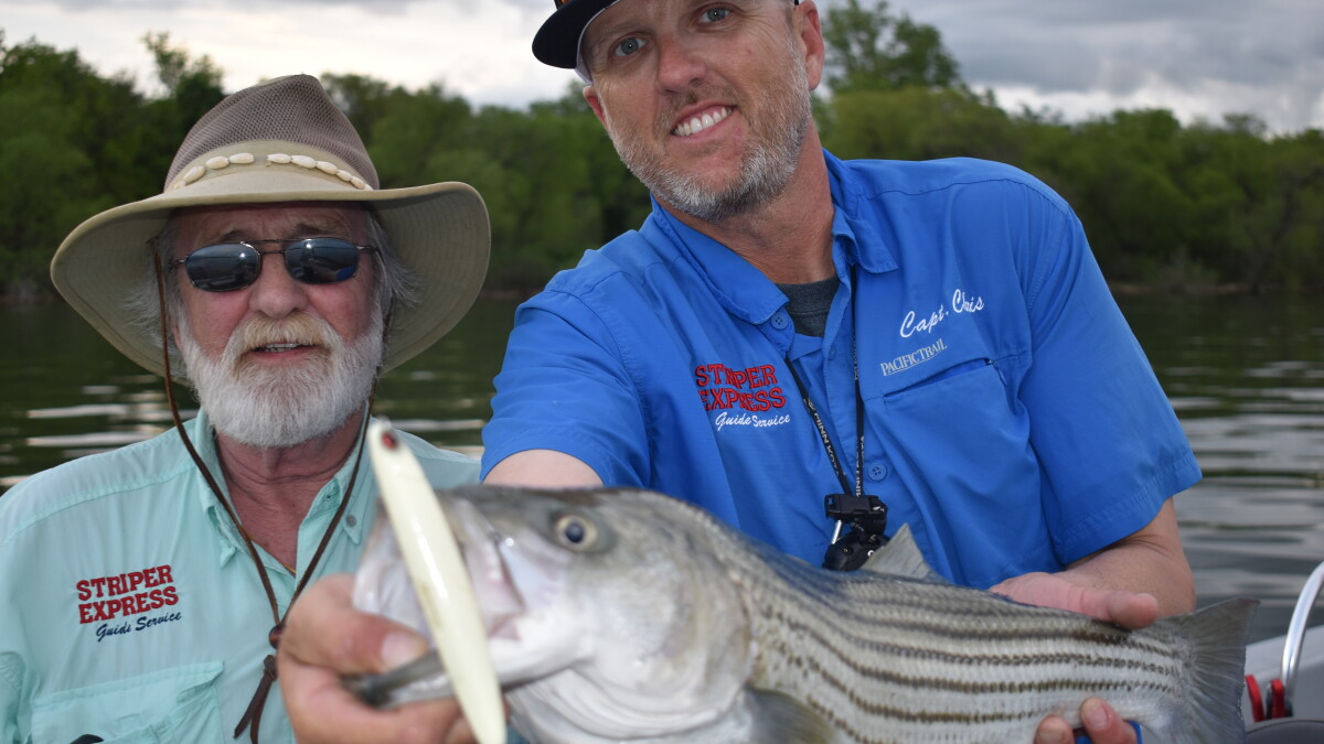 Topwater fishing strong at Lake Texoma - Vimarsana News
