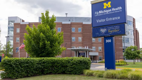 MyMichigan's Alma location, as seen by the visitor entrance.