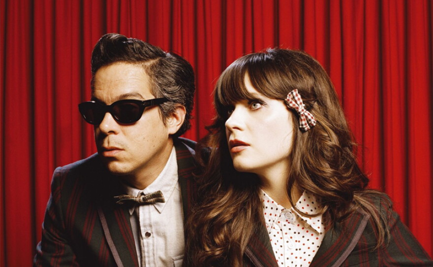 She + Him - A Very She + Him Christmas