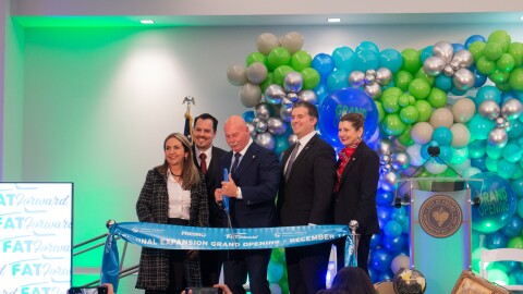 Mayor Jerry Dyer, center, cuts the ribbon on the new terminal. Standing alongside him, from left to right, are Faviola Garcia, Acting Director of the Federal Aviation Administration’s Airports Division, Western Pacific Region; Fresno’s Interim Director of Aviation Francisco Partida; City Councilmember Tyler Maxwell; and City Manager Georgeanne White.
