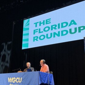 SA���ʴ�ı's Tom Hudson (left) on stage with during a live broadcast with an audience at the Central Florida Public Media studios on February 27, 2026.