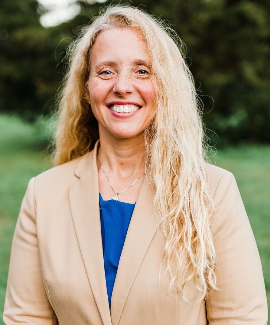 Candidate Dorislee Gilbert