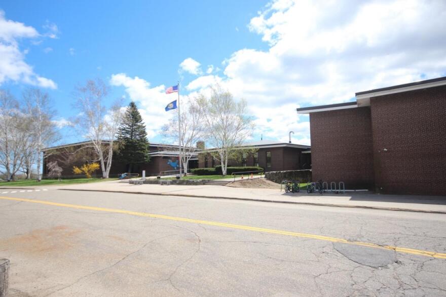 Little Harbour School Exterior