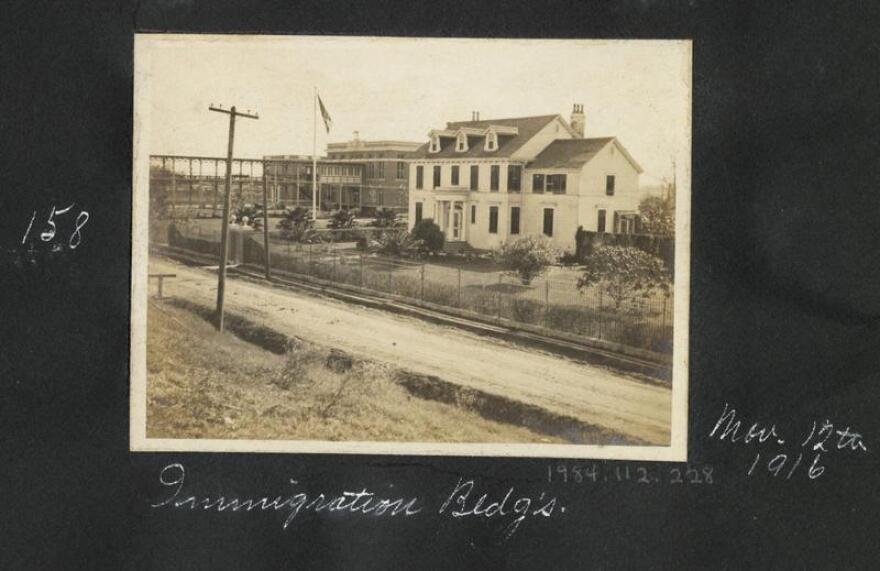 Immigration buildings at what was 'Camp Algiers' circa 1916.