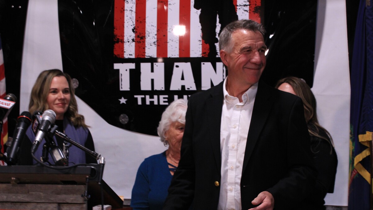 Phil Scott's approval numbers slipping, new poll finds