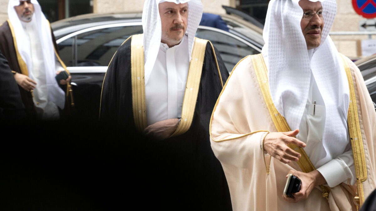 Saudi Arabia will cut its oil exports by a million barrels a day - Vimarsana News