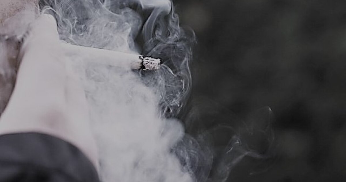 smoking cigarettes when sick Study: Particles from decades-old cigarette smoke can make kids sick