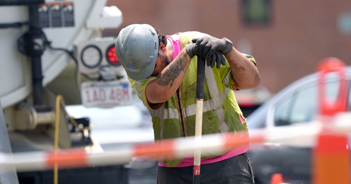 With OSHA’s Proposed Heat Rule at Risk, Is This the Year for the NY TEMP Act?