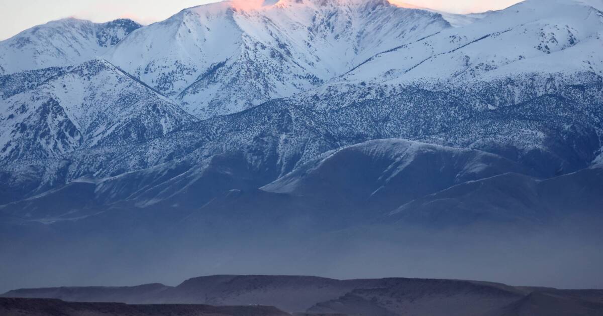 Experts and residents watch California snowpack with lasers and nervous