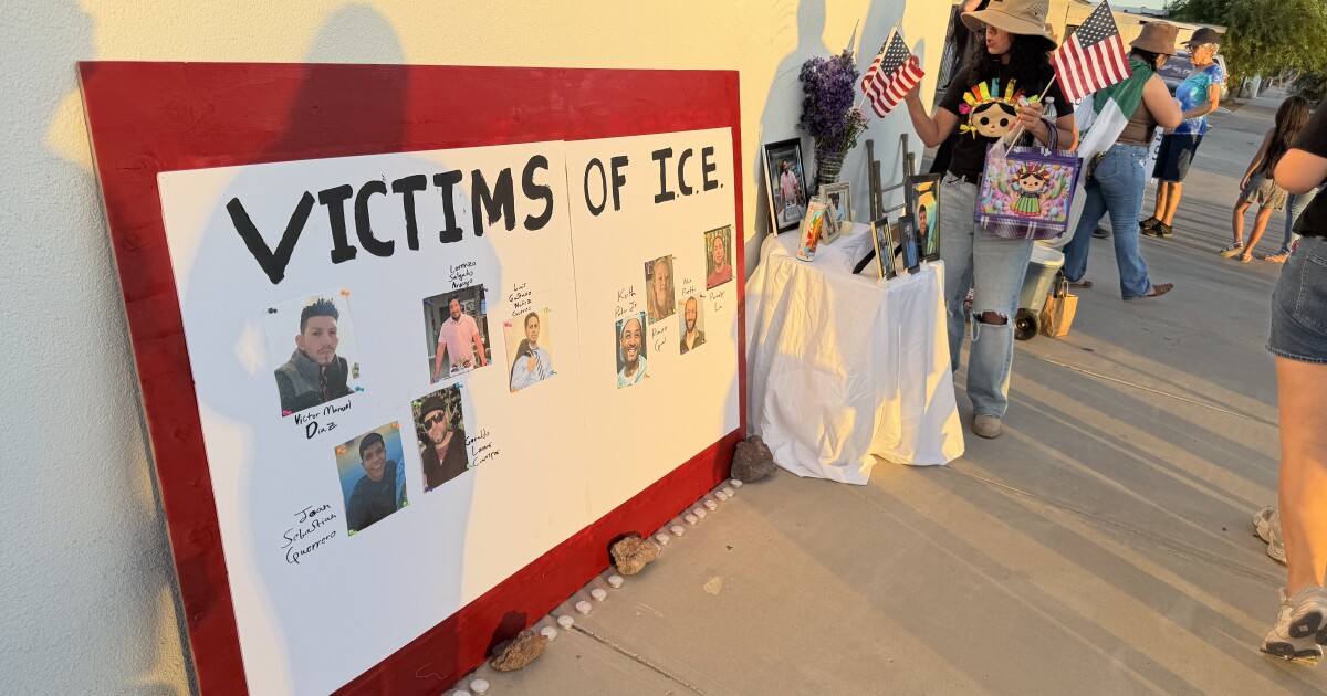 Locals hold community vigil in Yuma for people killed by ICE officers