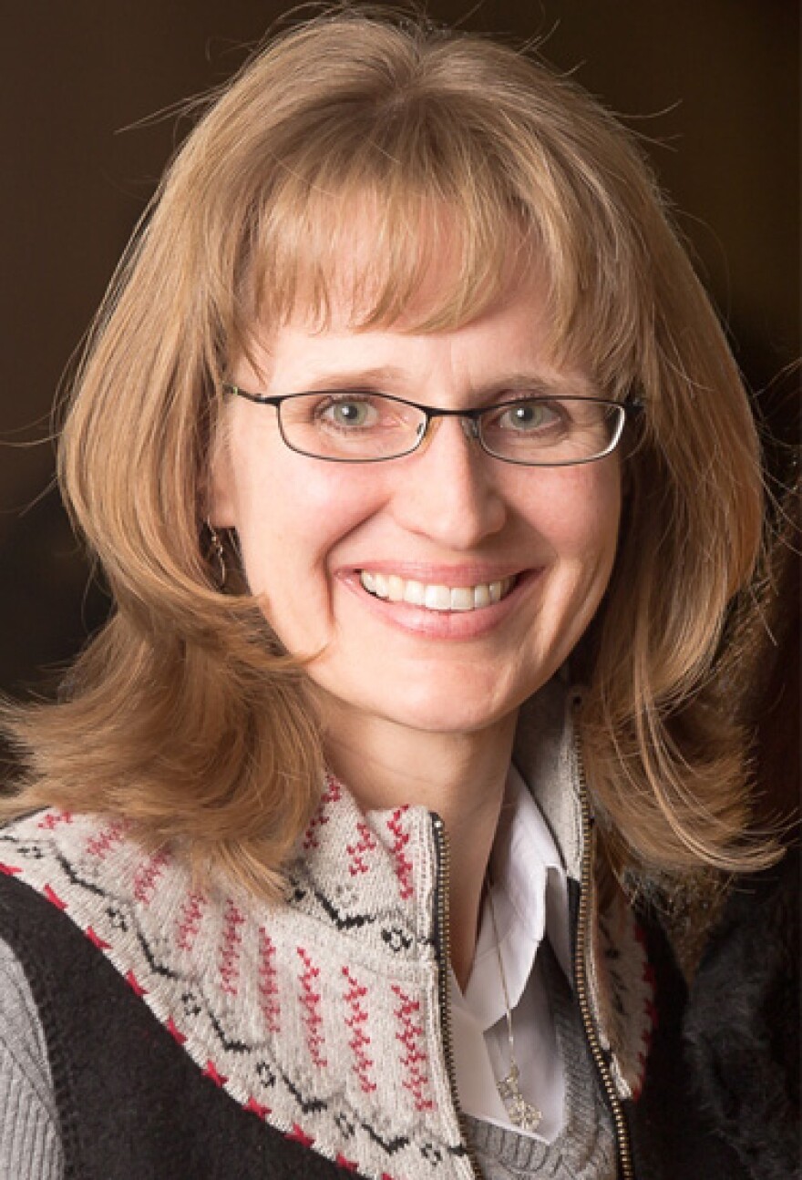 Former state Lt. AG Kristin Hansen has died at age 52