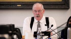Sen. Bert Stedman, R-Sitka, co-chairs a Legislative Budget and Audit committee meeting, Jan 14, 2019. (Photo by Skip Gray/360 North)