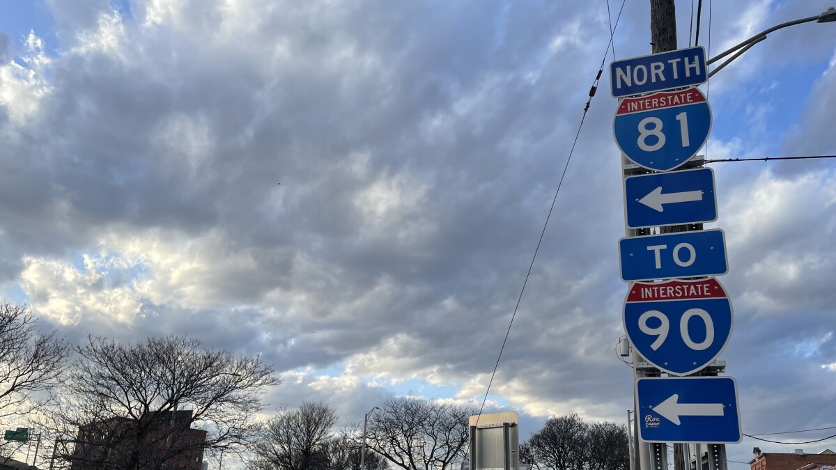 As the 81 project creeps closer to downtown Syracuse, residents share complaints with lawmakers