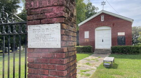 Hebrew Cemetery sign
