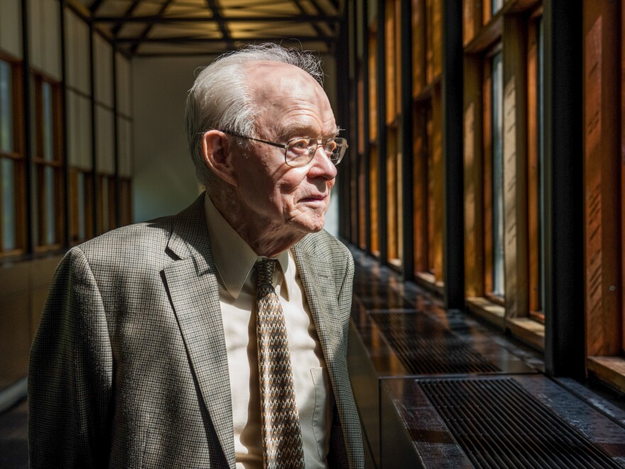 A portrait of Professor Gene Parker on the University of Chicago campus, May 18, 2017.