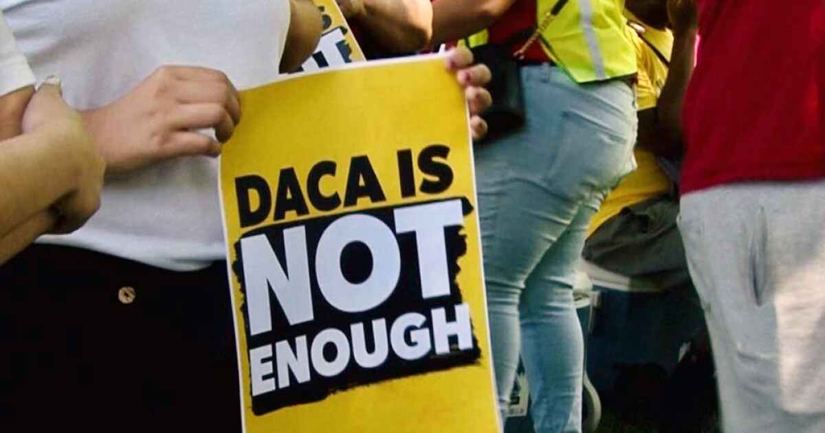 DACA recipient from Tucson released from ICE custody on bond, but ...