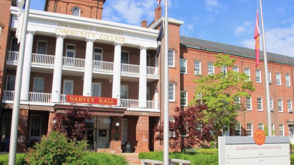 Free community college initiative popular in western Massachusetts - Vimarsana News