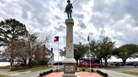 Edenton, N.C.'s Confederate monument last year before town leaders voted to move it. It still remains in its original location because of a judge's ruling that it can't be moved. (Photo by Mechelle Hankerson)