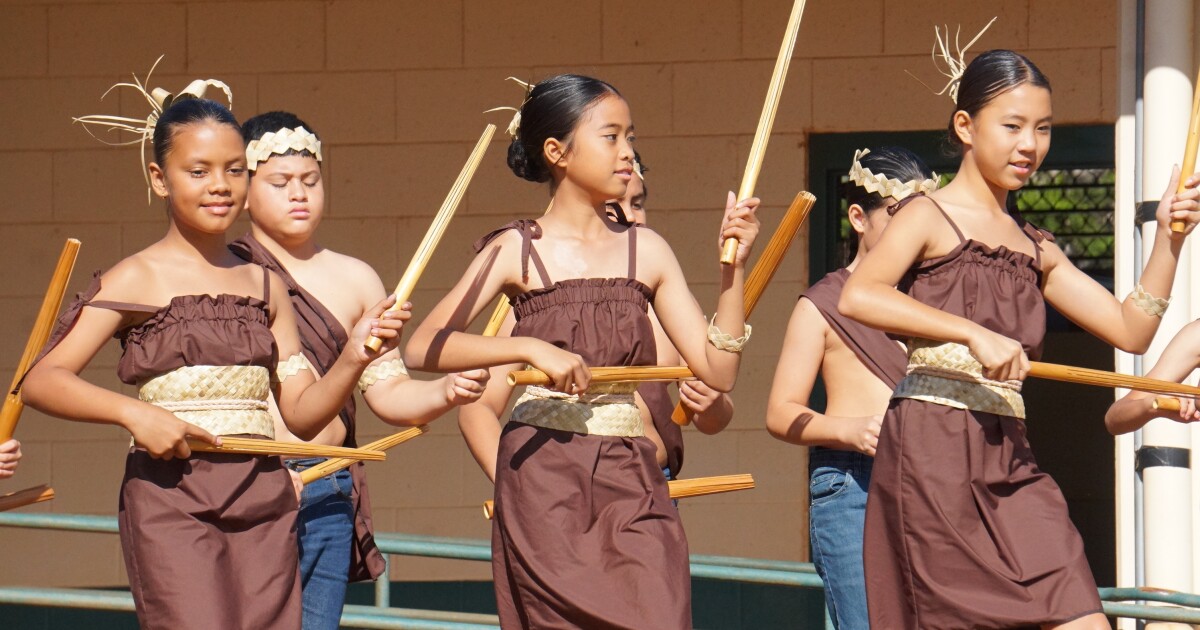 DOE explains updated Hawaiian immersion program application