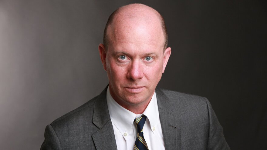 Author Sam Sifton.