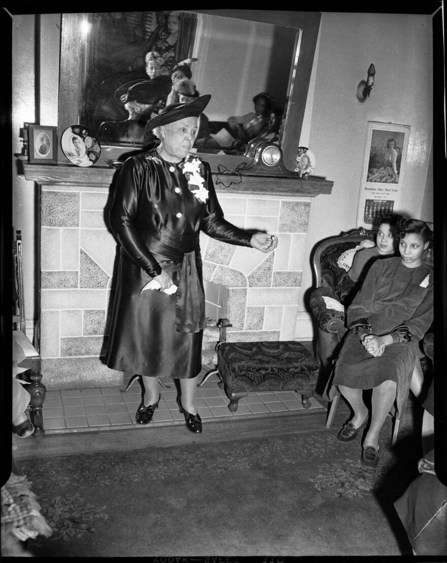 daisy_lampkin___carnegie_museum_of_art__charles____teenie____harris_archive..jpg