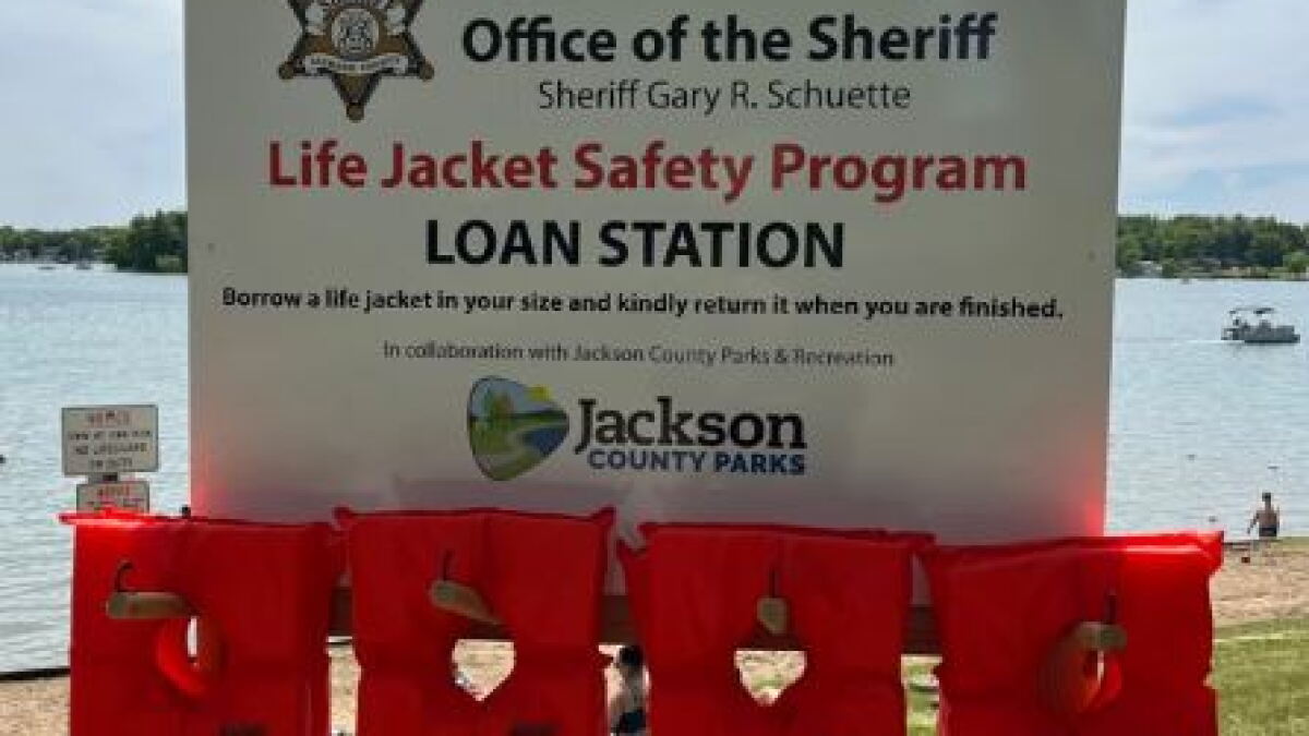 Jackson County brings back its life jacket loan program to promote lake safety - Vimarsana News
