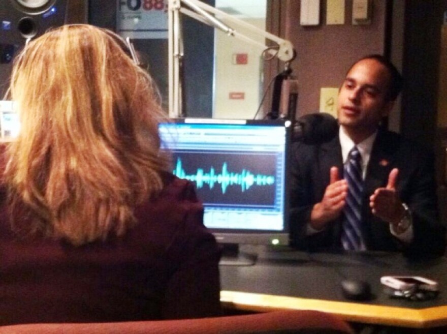 Sergio-in-studio-1_0.jpg