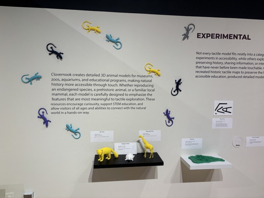 These accessible 3D models of these animals were made by Tom Babinszki's company.