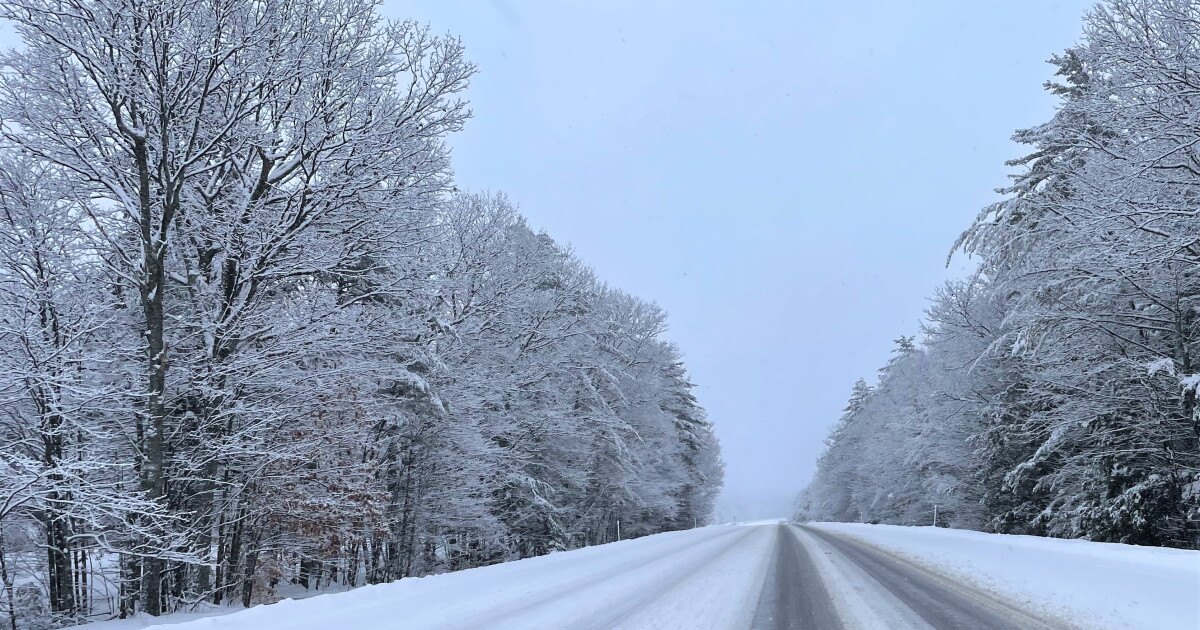 Snow blankets Northeast as cleanup begins from deadly storm | New ...
