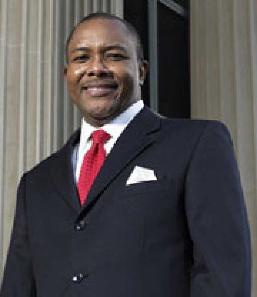 Michael Barnes (Photo: BarnesforDA.com) align=right