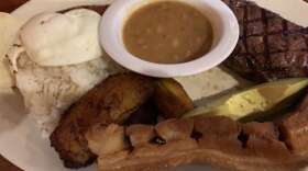 Photo of Bandeja Paisa La Fogata dish courtesy of Scott Joseph’s Orlando Restaurant Guide 