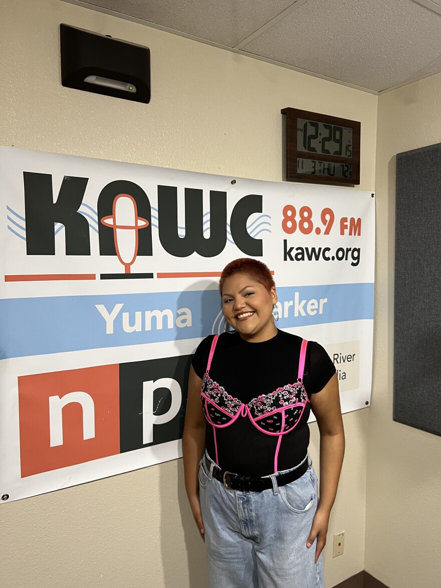 Arizona Western College student Ali Witrado shared her first-generation college student story for KAWC's Siendo Primero/Being First podcast.