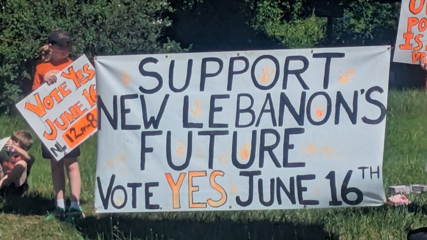 Budget supporters at a rally on the Saturday before the vote.