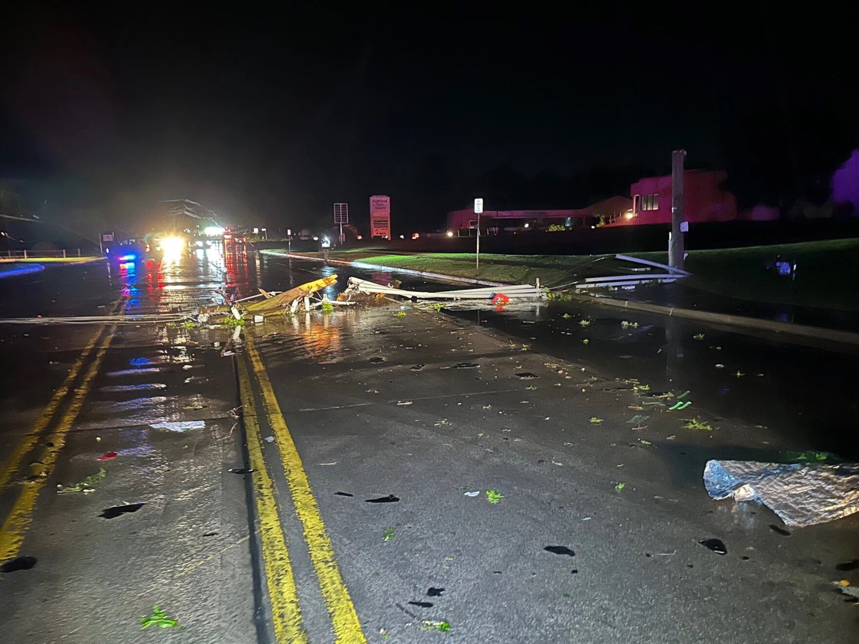 Violent tornadoes touch down in Oklahoma leaving thousands without ...