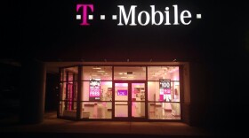 FILE: T-Mobile storefront