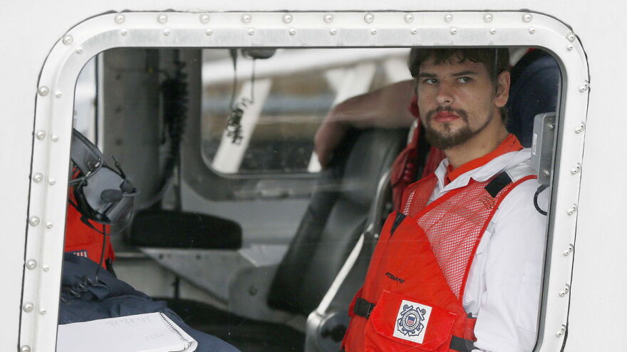 Michael Dwyer/AP