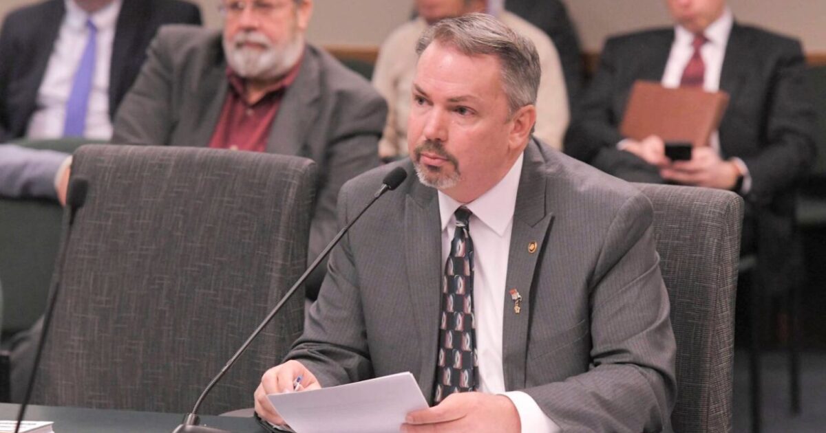 Missouri bill would allow foster kids in unlicensed Christian facilities