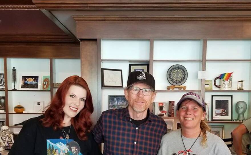 ron_howard_at_triple_moon_coffee_co_with_ranea_theiss_and_gibson.jpg