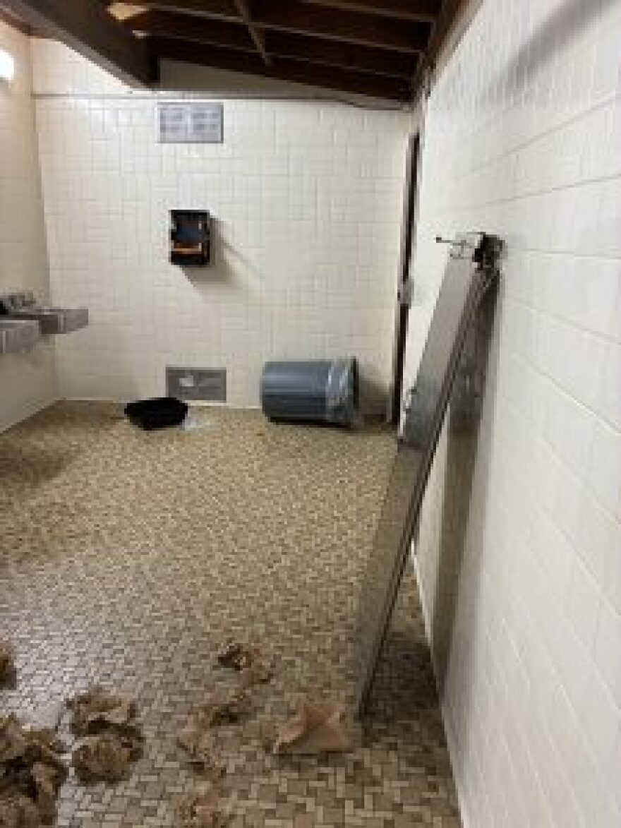 Vandals tore off bathroom stall doors, ripped towel dispensers off walls and tried to set the paper on fire in the men’s restroom at Agate Beach State Recreation Site.