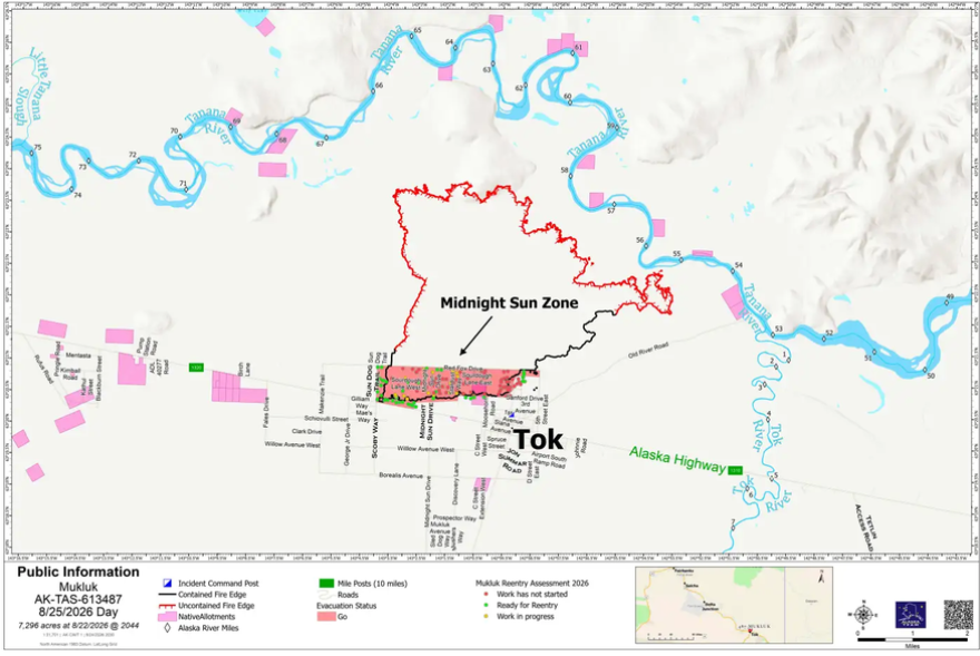 Map shows the perimeter of the Mukluk Fire around Tok mainly north of Tok and the evacuation zone north of the Alaska Highway.
