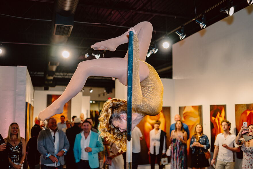 'Nude Nocturne' includes aerial and contortionist performances.