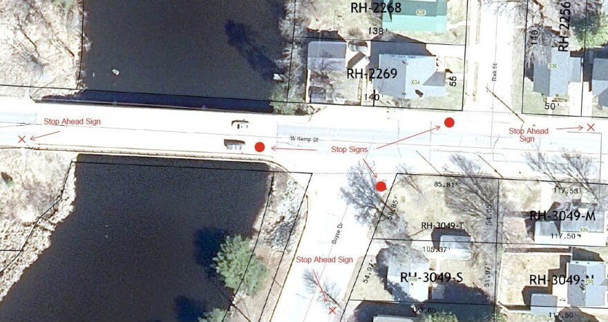 Temporary 3-way stop planned in Rhinelander