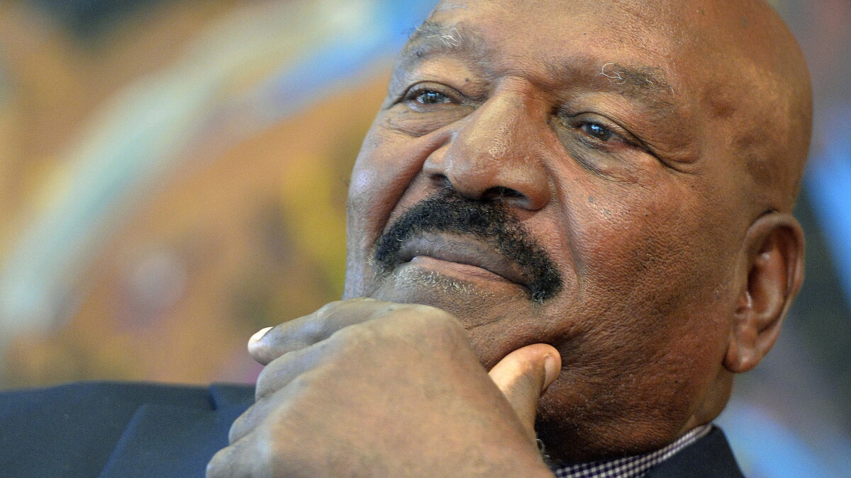 Jim Brown, all-time NFL great, SU alum and social activist, dead at 87 - Vimarsana News