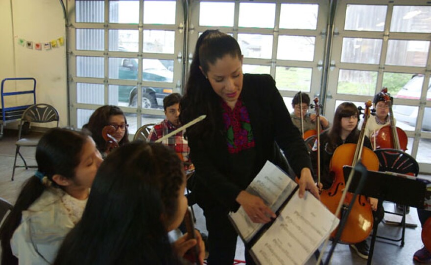paula_madrigal_findingharmony-teaching.jpg