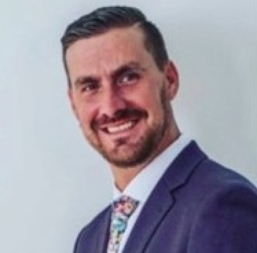 Tony Pike